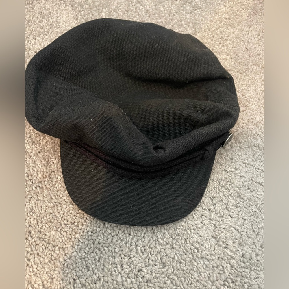 Black hat
